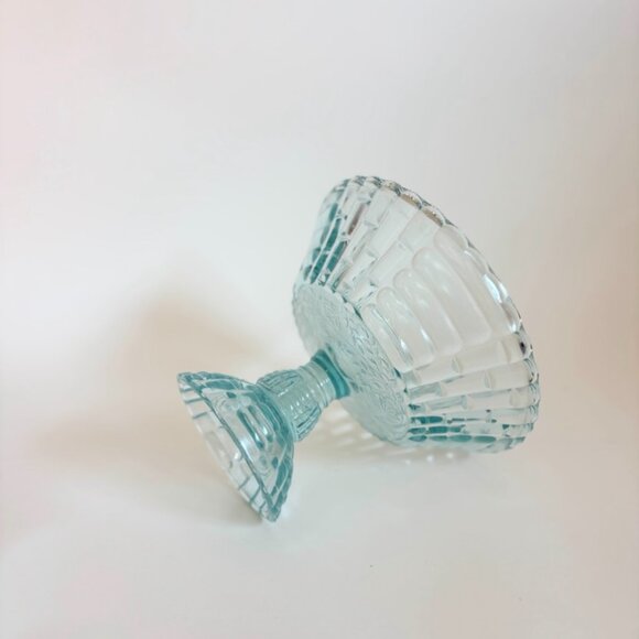 Jeannette Iridescent Louisa Blue Footed Compote – Vintage Fruit Bowl | 1957 - Picture 3 of 6